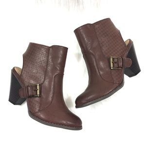MoMo Leather Booties, Brown, Size 7